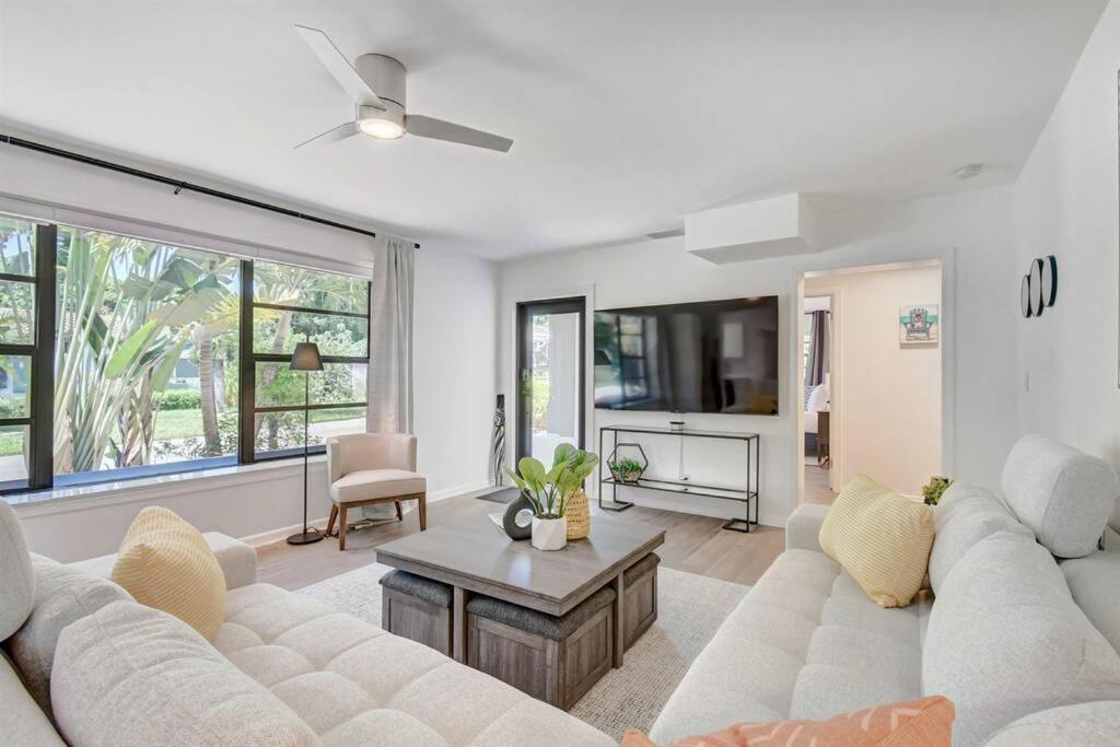 דלריי ביץ' Paradise Palms House מראה חיצוני תמונה